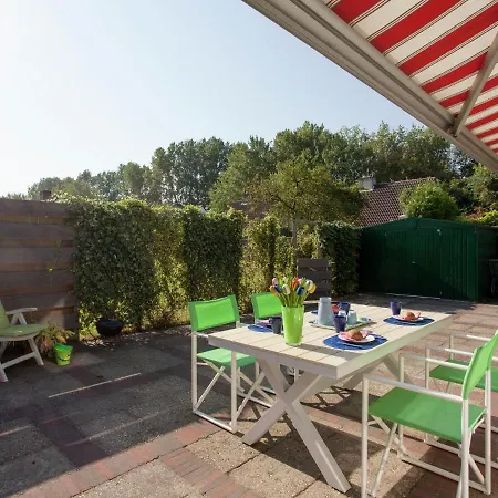 Semi-bungalow With A Lot Of Privacy And A Sunny Garden Near * Noordwijkerhout